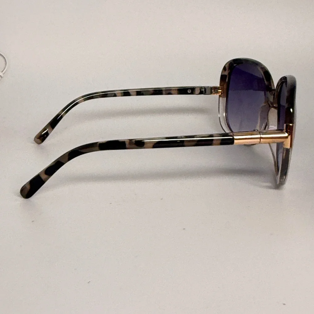 Banana Republic Womens Sunglasses Tortoise Gold Purple Gradient Oversized‎ 07908